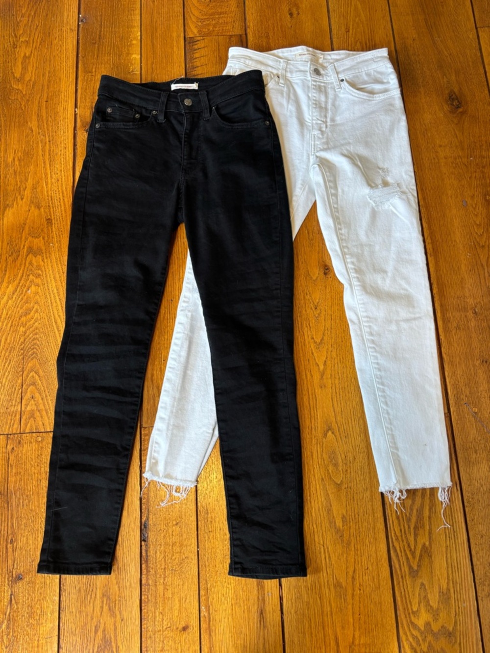Levi’s 721 High Rise Skinny Jeans Size 27 Black White Distressed Bundle